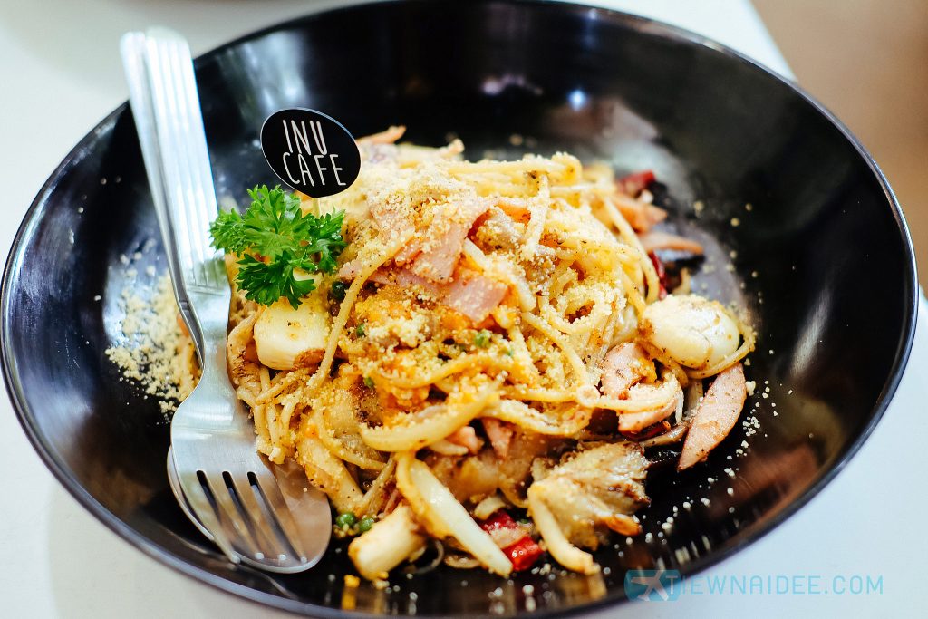 บุกร้าน Inu Cafe' หัวหิน ฟินกับชิบะ อาหารก็อร่อย