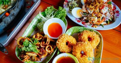 ร้านอาหารทะเลบางขุนเทียน - ครัวใบไม้ชายคลอง